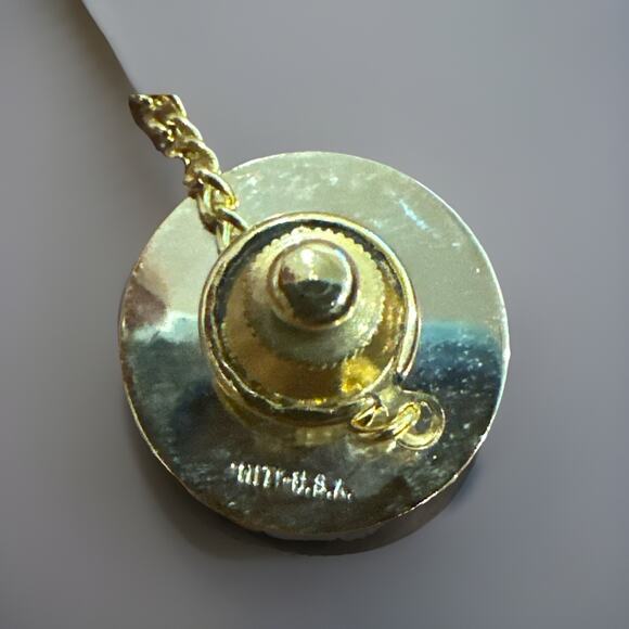 Vintage Vagabond Square Tie Tack Pin Gold Toned with Bar Chain USA - Picture 2 of 3